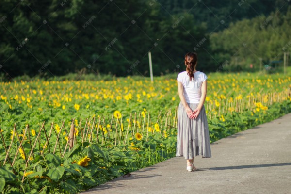 “武汉机场出行,舒适按摩上门来” “武汉机场出行,舒适按摩上门来”